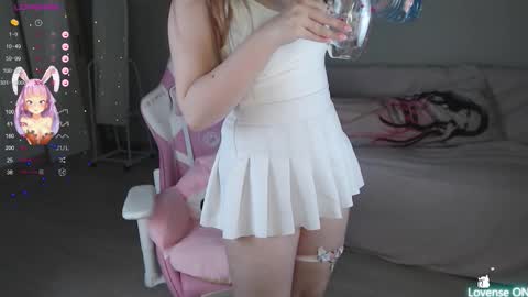 Snapshot of sweetdollyx_ chatting on October 14, 9:06 pm sweetdollyx_ online show from October 14, 9:06 pm