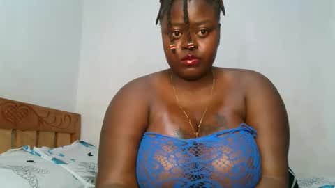 sweetest_snack online show from November 28, 3:04 pm