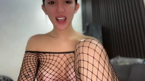 mallow online show from December 5, 1:49 am