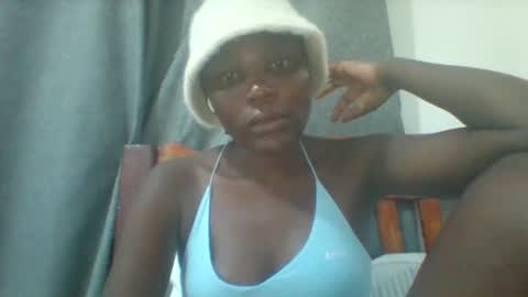 sweetfel online show from February 2, 7:57 pm