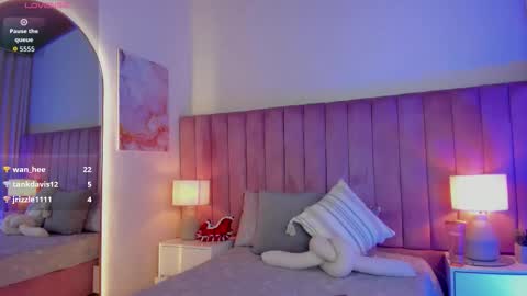 Dulce online show from November 22, 11:57 am