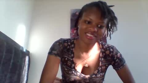 sweetie lee online show from December 15, 4:29 am