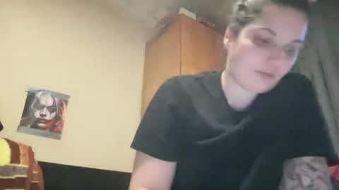 Snapshot of sweetmandyy chatting on October 27, 3:18 pm sweetmandyy online show from October 27, 3:18 pm