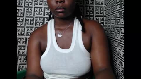 sweetnectarx online show from January 18, 1:24 am