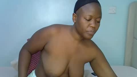 sweetsoul2 online show from November 4, 3:33 am