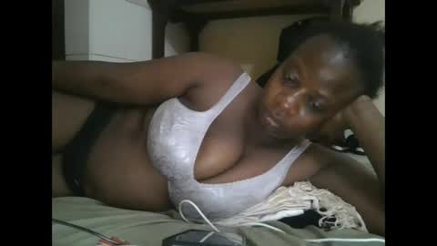 sweetyass25 online show from November 21, 7:16 pm