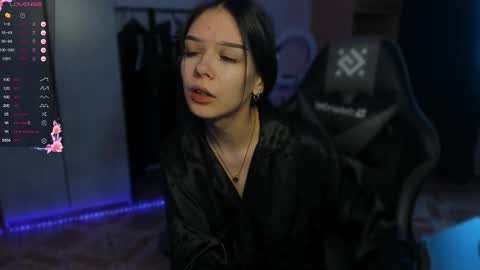 sweetydeviliya online show from February 18, 4:11 am