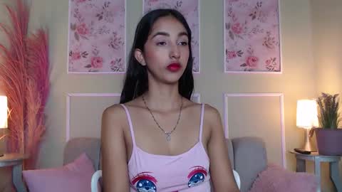 LAURA online show from December 2, 11:34 am