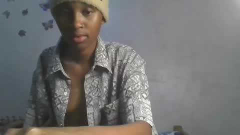 sweetypussy01 online show from October 21, 6:56 pm