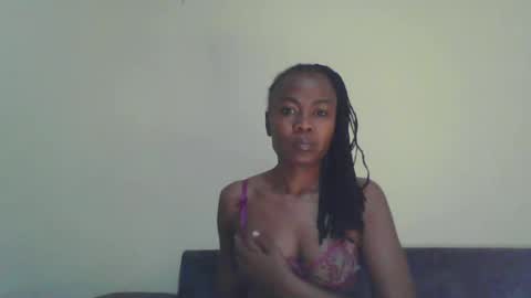 ALICIA online show from February 17, 10:27 pm