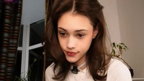 Snapshot of t_tragedienne chatting on October 27, 1:28 pm Heeey im Helena3 -- fav555100333 -- pvts only premium and after my public show 3 online show from October 27, 1:28 pm