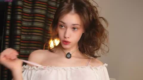 Heeey im Helena3 -- fav555100333 -- pvts only premium and after my public show 3 online show from November 17, 1:23 pm