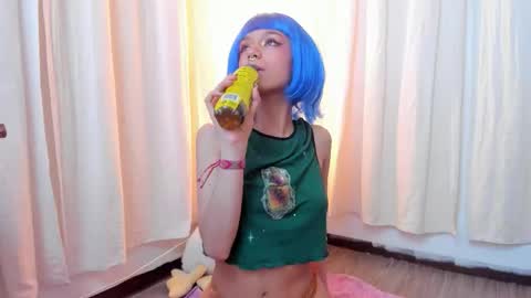 Kitty online show from March 2, 5:08 am