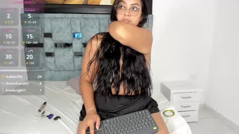 tamaraa online show from October 10, 5:07 pm