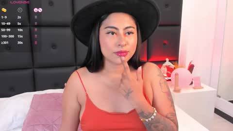 Tamara online show from November 5, 6:57 pm