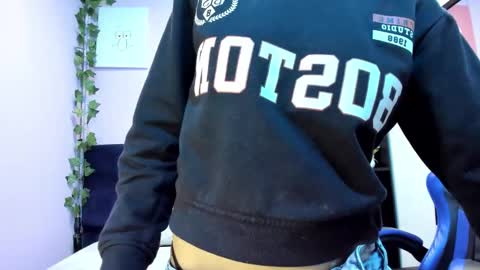 tammy_thompson_ online show from September 18, 1:53 pm