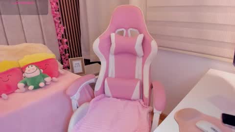 Tammy online show from December 3, 8:44 pm