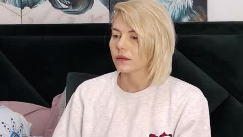 tanyaGrey online show from February 9, 6:37 am