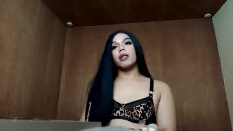 tarahriches online show from November 16, 6:41 pm