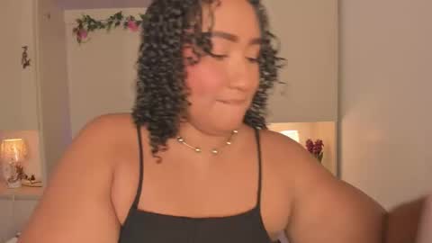  T A R A  online show from January 8, 4:27 am