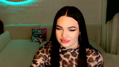 tasty_babyy online show from January 24, 5:00 pm