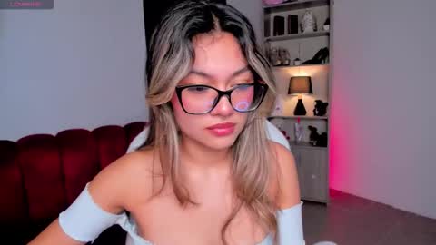 tatiana_mendoza online show from November 5, 1:27 pm