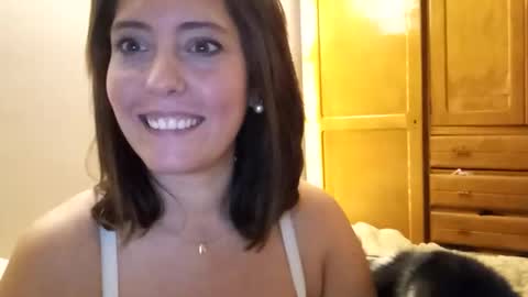 Snapshot of tatieli chatting on October 25, 5:04 am Tatieli online show from October 25, 5:04 am