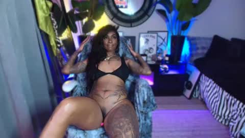 Tatted Queen online show from January 13, 11:38 pm