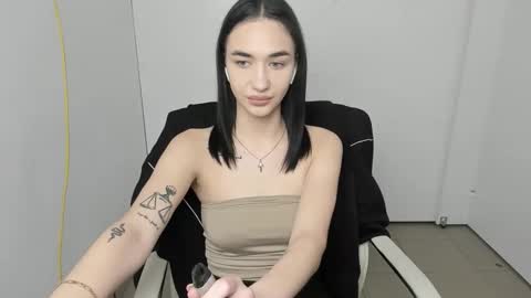 Tayla online show from November 2, 12:19 pm