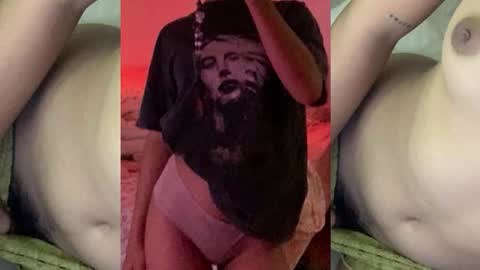 temptessa20 online show from November 3, 11:31 pm