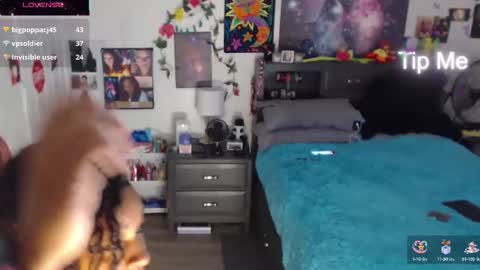 Gaia online show from October 26, 5:36 am