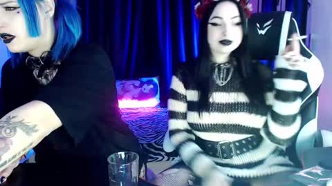 CRY BABY  online show from February 13, 8:43 pm