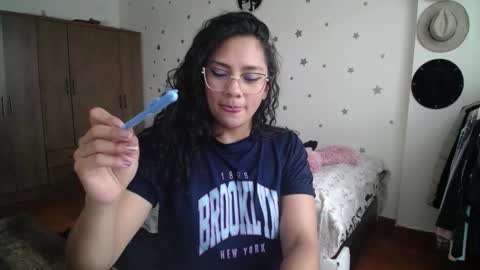    online show from November 12, 5:22 pm