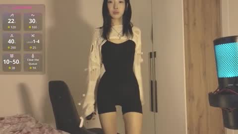 Snapshot of thanos_world1321002 chatting on September 25, 10:51 pm thanos_world1321002 online show from September 25, 10:51 pm