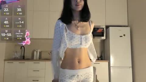 Snapshot of thanos_world1321002 chatting on February 22, 9:53 pm thanos_world1321002 online show from February 22, 9:53 pm