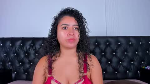 thara webstter online show from October 30, 12:28 pm