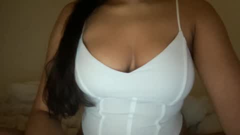 Melanie online show from October 22, 7:35 am