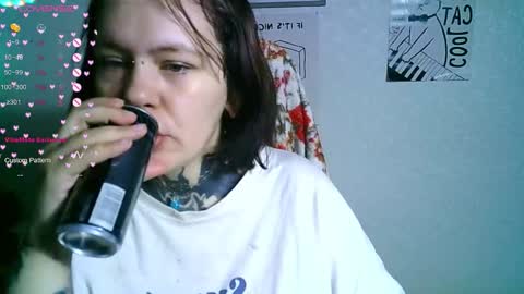 the_xmas_bby online show from November 11, 8:33 am