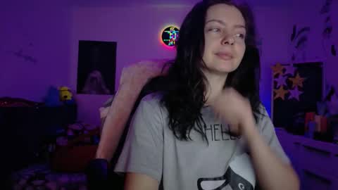 TheFarmergirl online show from February 1, 5:06 am