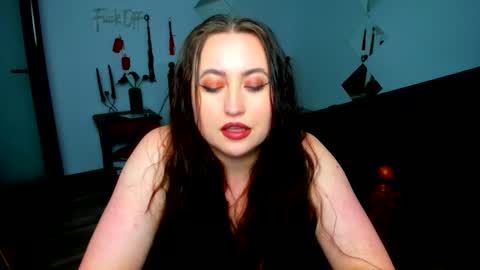 thenaughtygf online show from October 17, 10:35 pm