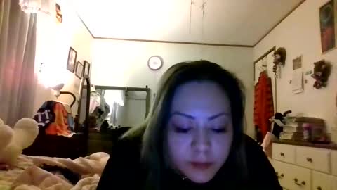 thickassazn93 online show from November 1, 4:16 am