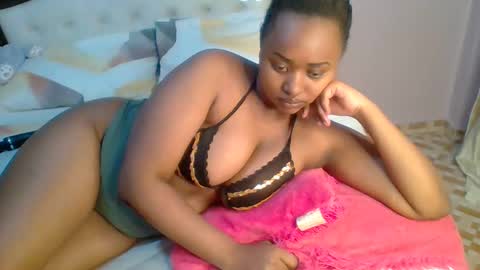 thickbarbie3 online show from September 8, 11:04 pm