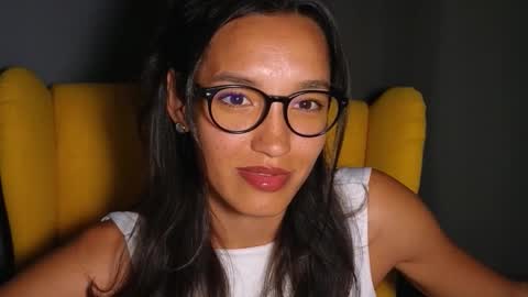 Snapshot of tia_j chatting on September 20, 7:01 pm tia_j online show from September 20, 7:01 pm