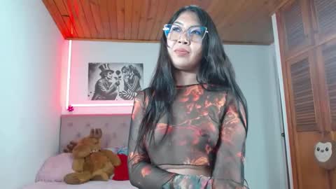 Snapshot of tifanny_squirt chatting on September 24, 7:57 pm Tifanny online show from September 24, 7:57 pm