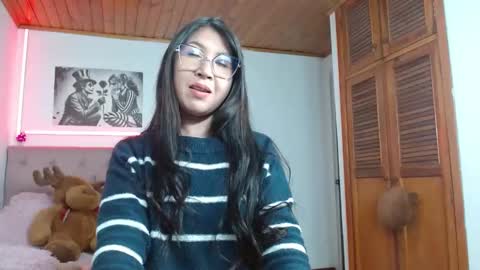 Snapshot of tifanny_squirt chatting on October 8, 3:00 am Tifanny online show from October 8, 3:00 am