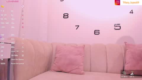 TIFANNY LOPEZ online show from December 11, 3:24 am