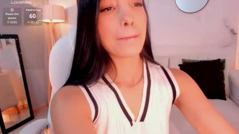 tiffany_low online show from February 21, 2:51 pm