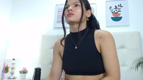 Tifanny Fox online show from February 11, 10:36 am