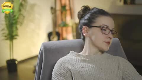 tiffanyriox online show from February 5, 12:57 am