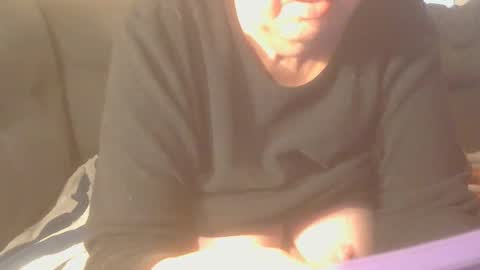 Snapshot of tight_kitty55 chatting on October 14, 7:16 pm tight Kitty55 online show from October 14, 7:16 pm